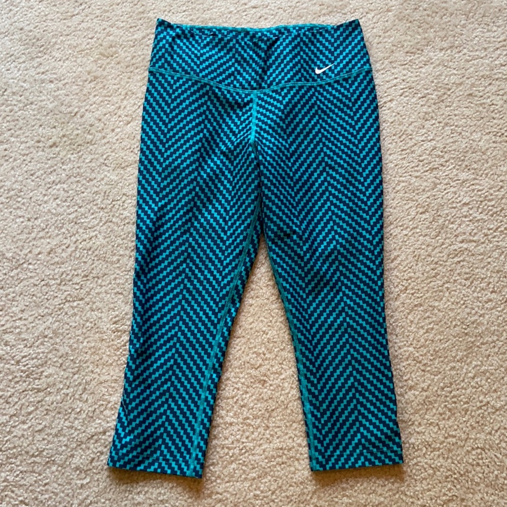 Nike Size M Workout Pants Leggings